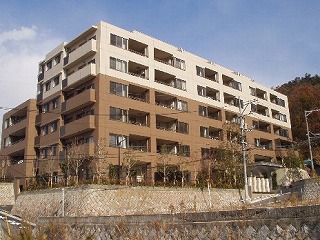 東区 分譲賃貸 ライオンズヴィアーレ牛田旭